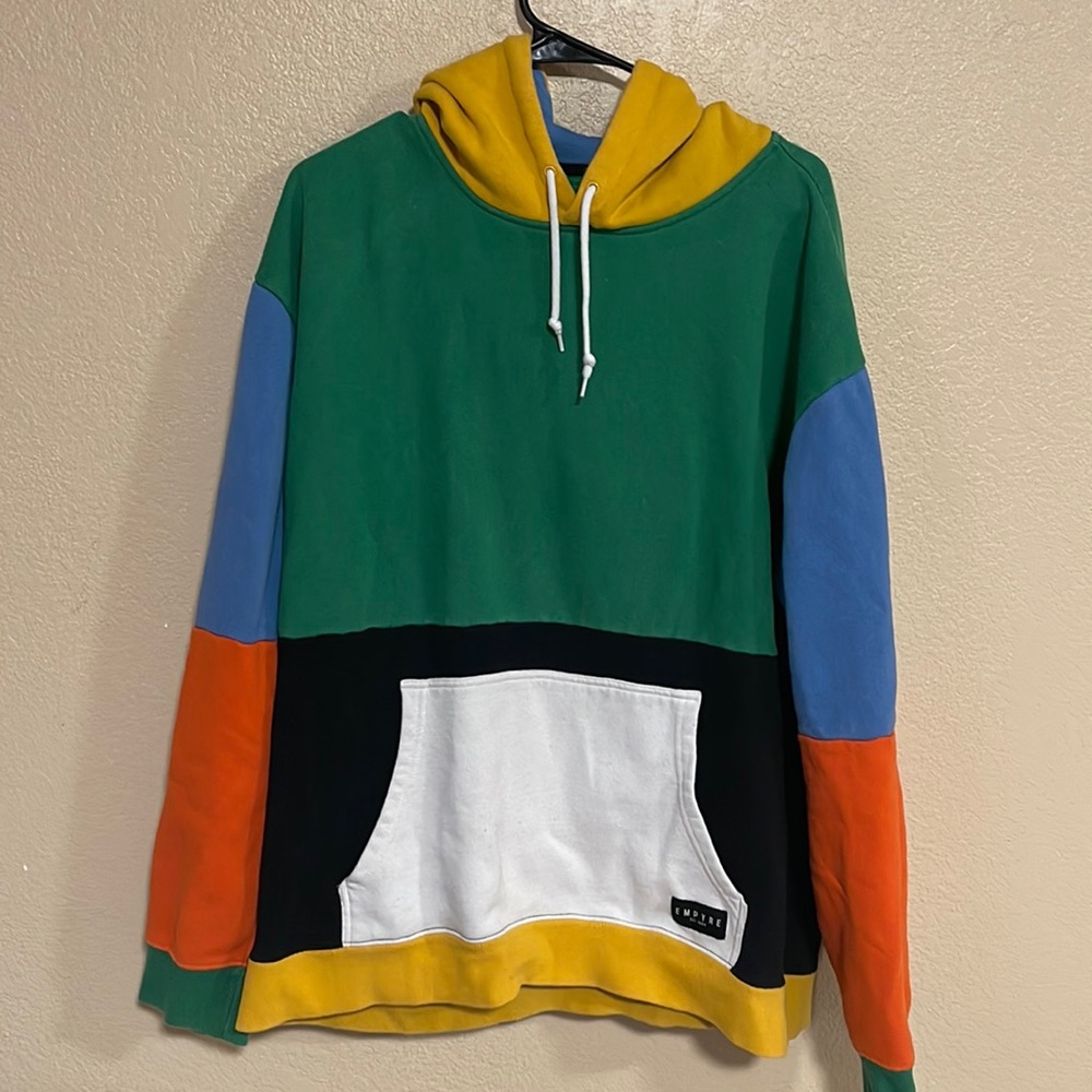 colorblock sweatshirt